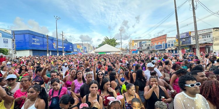 Carnaval do Jaboatão dos Guararapes movimentou mais de 800 mil pessoas e R$ 150 milhões