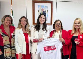 Deputada Maria Arraes une forças contra o feminicídio