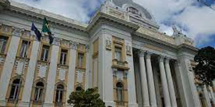 TJPE condena operadora de telefonia móvel que ligava 30 vezes por dia para cliente pelo telemarketing