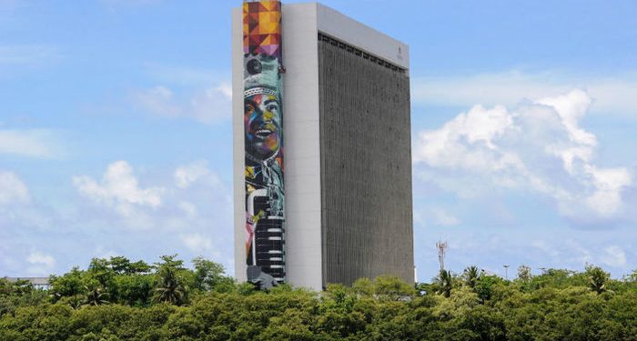 Recife abre seleção simplificada de nível superior com salário de mais de R$ 10 mil