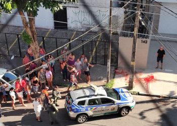 Briga de casal na Av. Boa viagem tem tentativa de agresão com faca e tiro disparado por PM