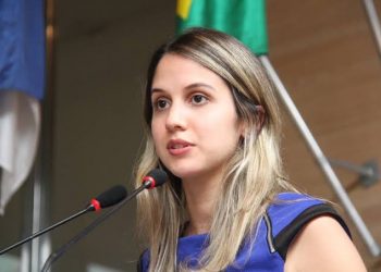 Reforço no PSB: Andreza Romero adere ao partido, amplia bancada na Câmara do Recife e busca ampliar ações em defesa dos animais