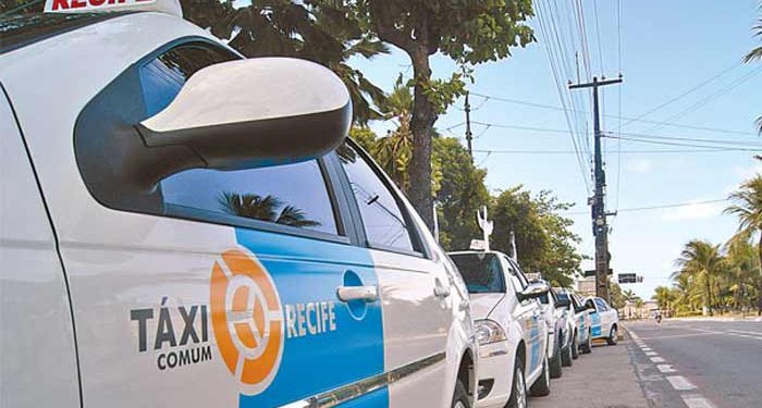 CTTU aumenta tarifas dos táxis do Recife