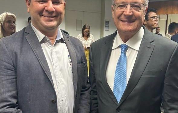 Em Brasília, Matuto conversa com vice-presidente Alckmin