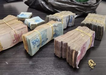 Homem é preso ao tentar corromper secretário de Raquel Lyra com quase R$ 50 mil