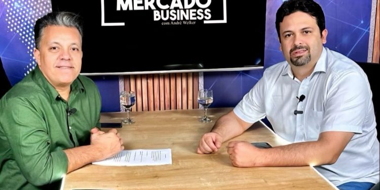 Vereador Felipe Alecrim participa do programa Mercado Bussines