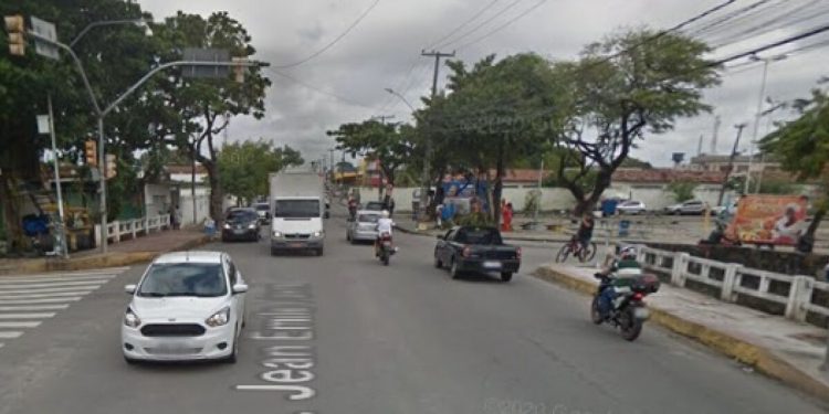Obra altera trânsito na Zona Sul do Recife