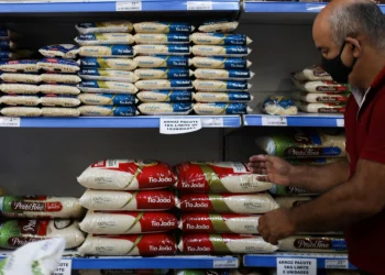 Governo vai subsidiar arroz importado por causa da chuva no RS