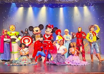 “Kids Festival” reúne heróis e personagens infantis em espetáculo teatral no Barreto Júnior