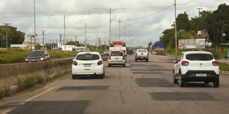 Governo de Pernambuco anuncia requalificação da rodovia PE-60