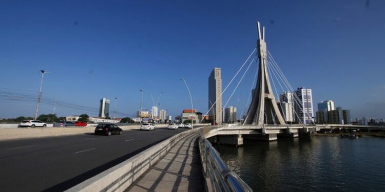 Trânsito no Recife sofre alterações neste sábado para gravação do filme