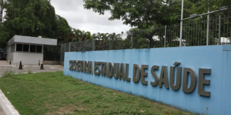 Secretaria Estadual de Saúde abre vagas para bolsas integrais em cursos superiores na área de saúde