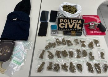 Polícia desmonta esquema de delivery de drogas em Jaboatão dos Guararapes