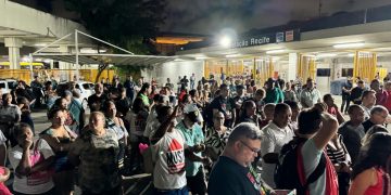 Metroviários decretam estado de greve