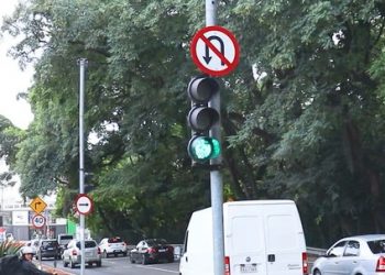 Semáforos inteligentes começam a operar no Recife