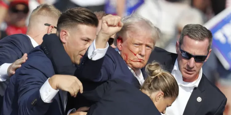 FBI diz que atirador agiu sozinho em tentativa de assassinato contra Donald Trump