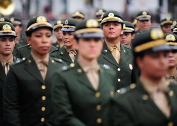 Brasil passa a permitir o alistamento militar feminino aos 18 anos