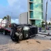 Carro capota na Avenida Antônio de Góes e deixa uma pessoa ferida