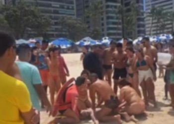 Idoso morre após se afogar na praia de Boa Viagem