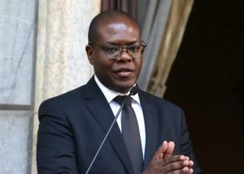 Governo vai investigar denúncias de assédio contra Silvio Almeida