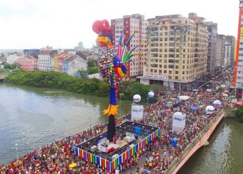 Galo da Madrugada anuncia tema de desfile de 2025
