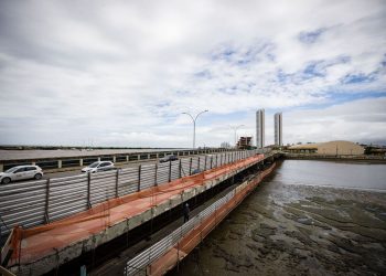Obras da Ponte Giratória devem ser concluídas apenas em março de 2026