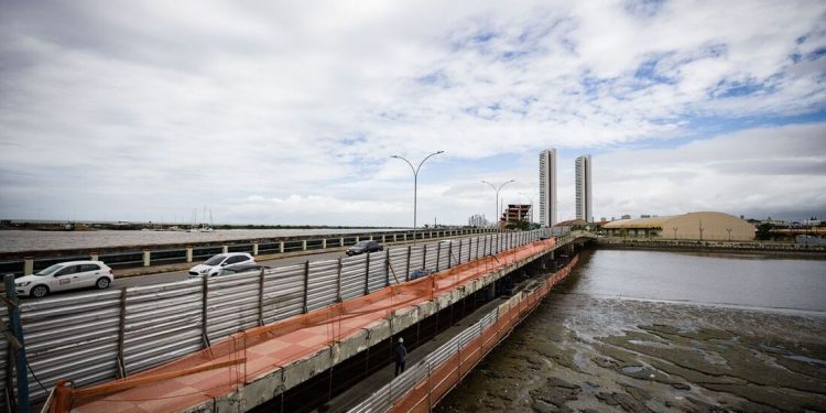 Obras da Ponte Giratória devem ser concluídas apenas em março de 2026