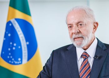 Presidente Lula dá entrada em hospital em Brasília após acidente doméstico