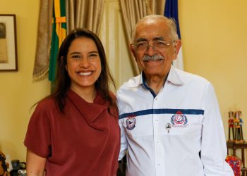 Yves assegura com Raquel conclusão da duplicação da PE-01