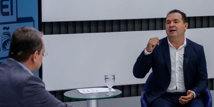 Júnior Matuto critica abandono da atual gestão e promete revitalização da Orla e melhorias na saúde pública em Paulista