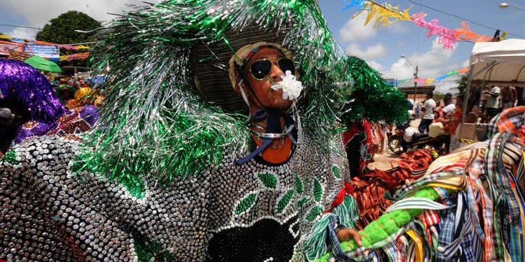 Senado aprova projeto que institui o Dia Nacional do Maracatu