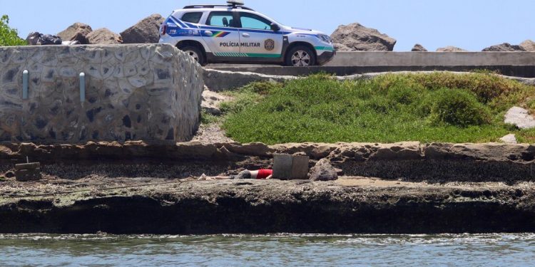 Corpo é encontrado por comerciantes perto do Parque das Esculturas