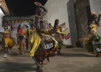 Feriado do Dia Nacional da Consciência Negra tem festas e atos no país