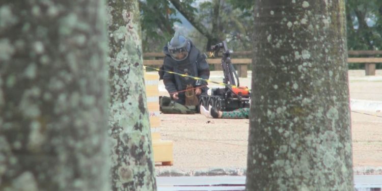 Dono de carro que explodiu na frente do STF foi candidato a vereador pelo PL, diz polícia de SC