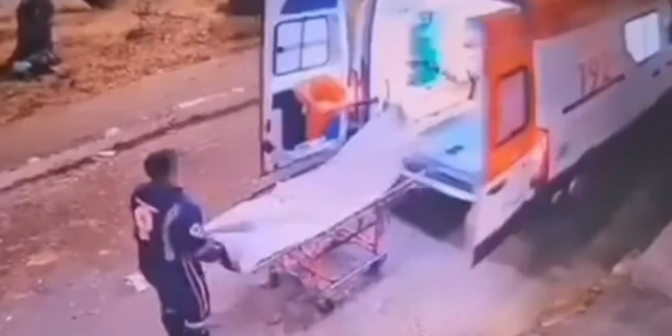 Homem rouba ambulância do Samu durante atendimento