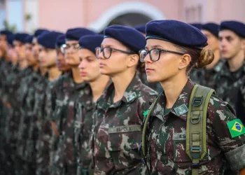 Mulheres vão poder se alistar nas Forças Armadas em janeiro