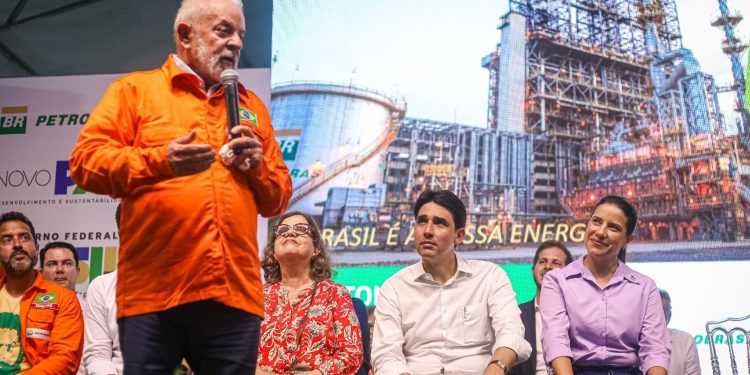 Governadora Raquel Lyra celebra pacote de editais da Petrobras para construção do Trem 2 da Refinaria Abreu e Lima