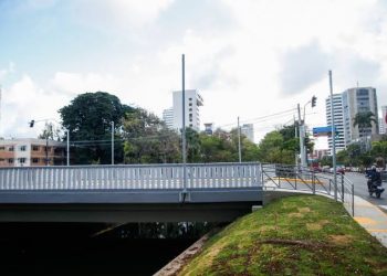 Prefeitura do Recife inaugura pontilhão na Agamenon Magalhães
