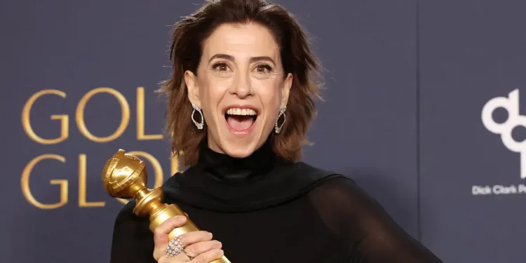 Fernanda Torres leva Globo de Ouro por atuação em Ainda Estou Aqui