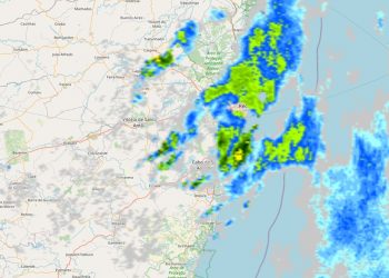 Chuva entre Recife e Olinda bate recorde histórico