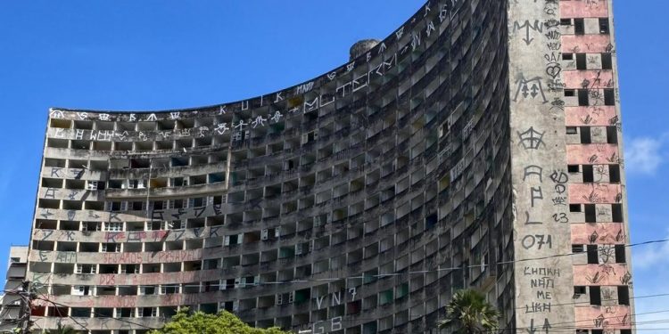 Leilão do Edifício Holiday será realizado no próximo dia 30