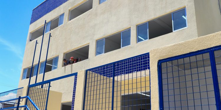 Prefeitura do Recife avança com obras da nova Creche Escola da Linha do Tiro