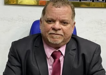 Vereador de Itamaracá é baleado com dois tiros ao chegar em casa de uma festa