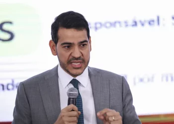 AGU pede à PF abertura de inquérito policial para investigar fake news sobre o PIX