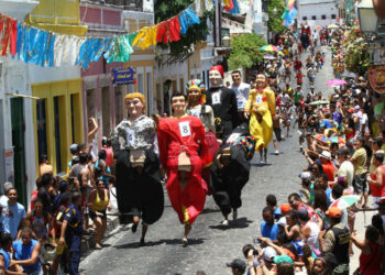 Corrida dos Bonecos Gigantes de Olinda acontece dia 22 de fevereiro