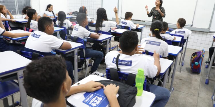 Jaboatão transfere o início do ano letivo na Rede Municipal para o dia 10 de fevereiro por conta das chuvas