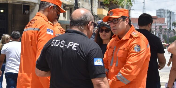 SDS realiza vistoria no trajeto do desfile do Galo da Madrugada