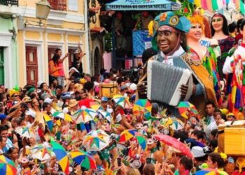 Carnaval de Olinda reúne mais de 4 milhões de foliões