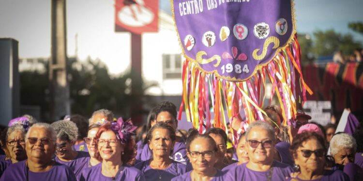 No Cabo, Caminhada do Dia Internacional da Mulher reivindica direitos, igualdade, empoderamento para todas as mulheres e meninas