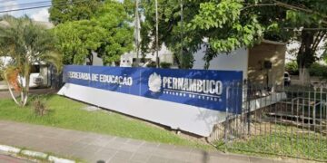 Secretaria de Educação de PE abre seleção com 338 vagas para educação especial